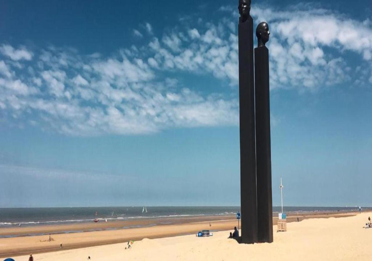 Hotel Maxim De Panne Bagian luar foto